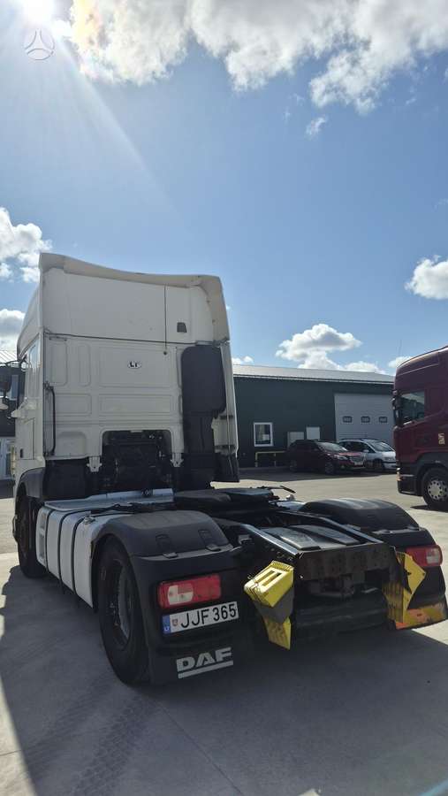 DAF XF, double sleeper
