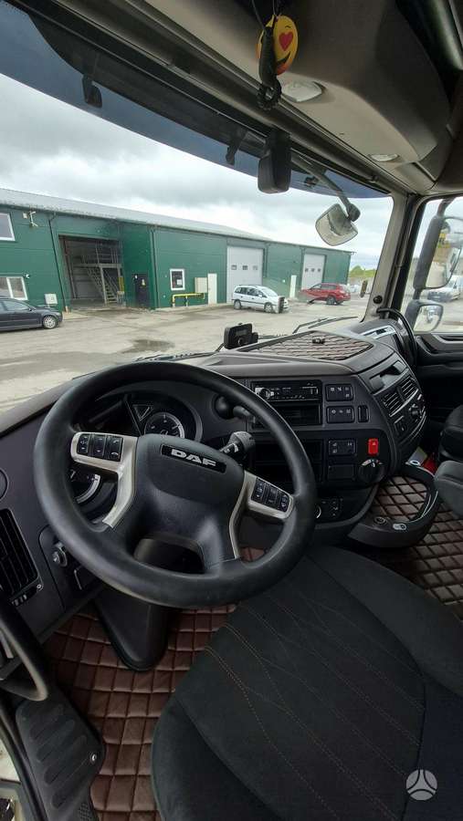 DAF XF, 2 спальных места