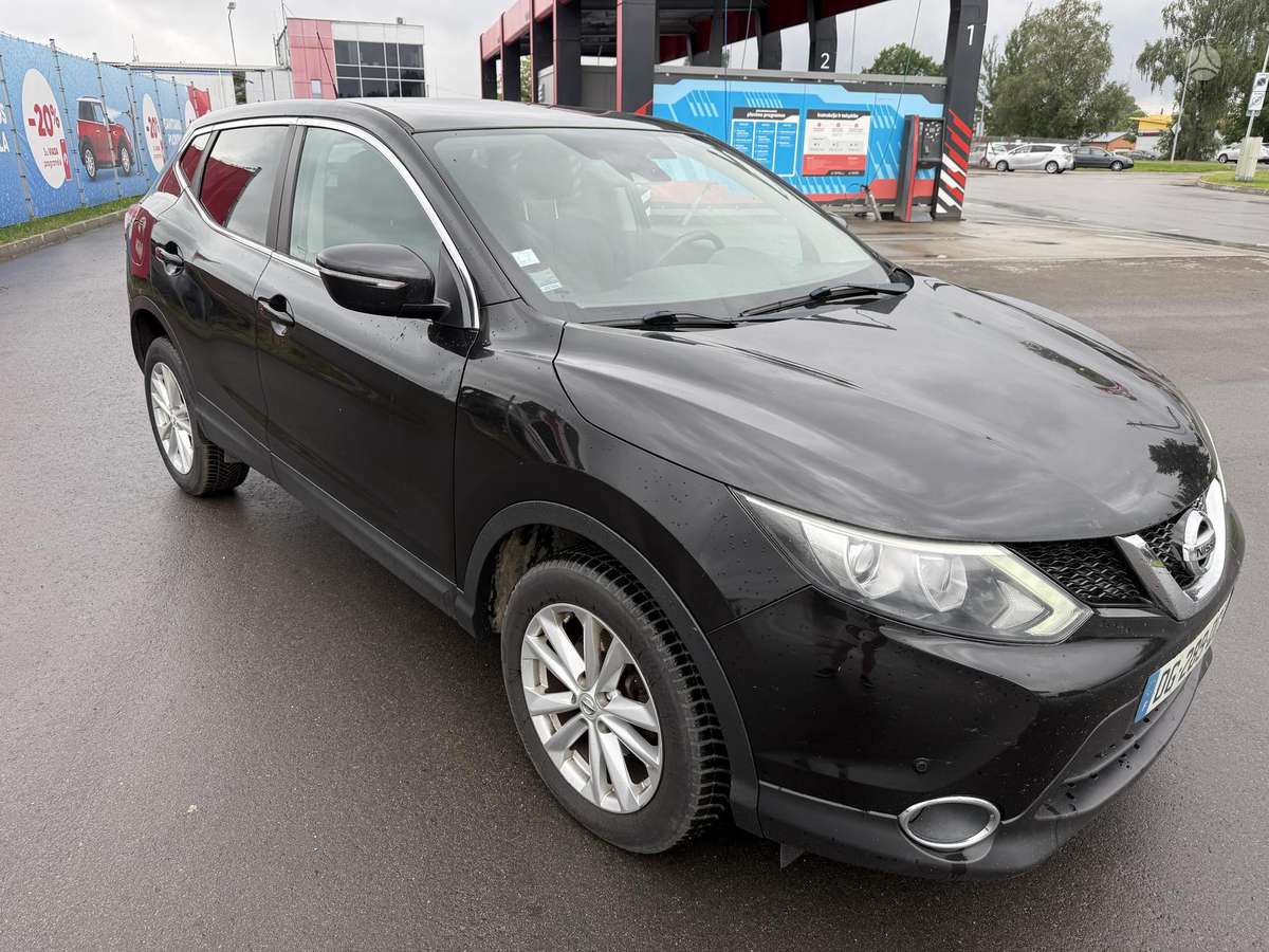 Nissan Qashqai, 1.6 l., Внедорожник / Кроссовер