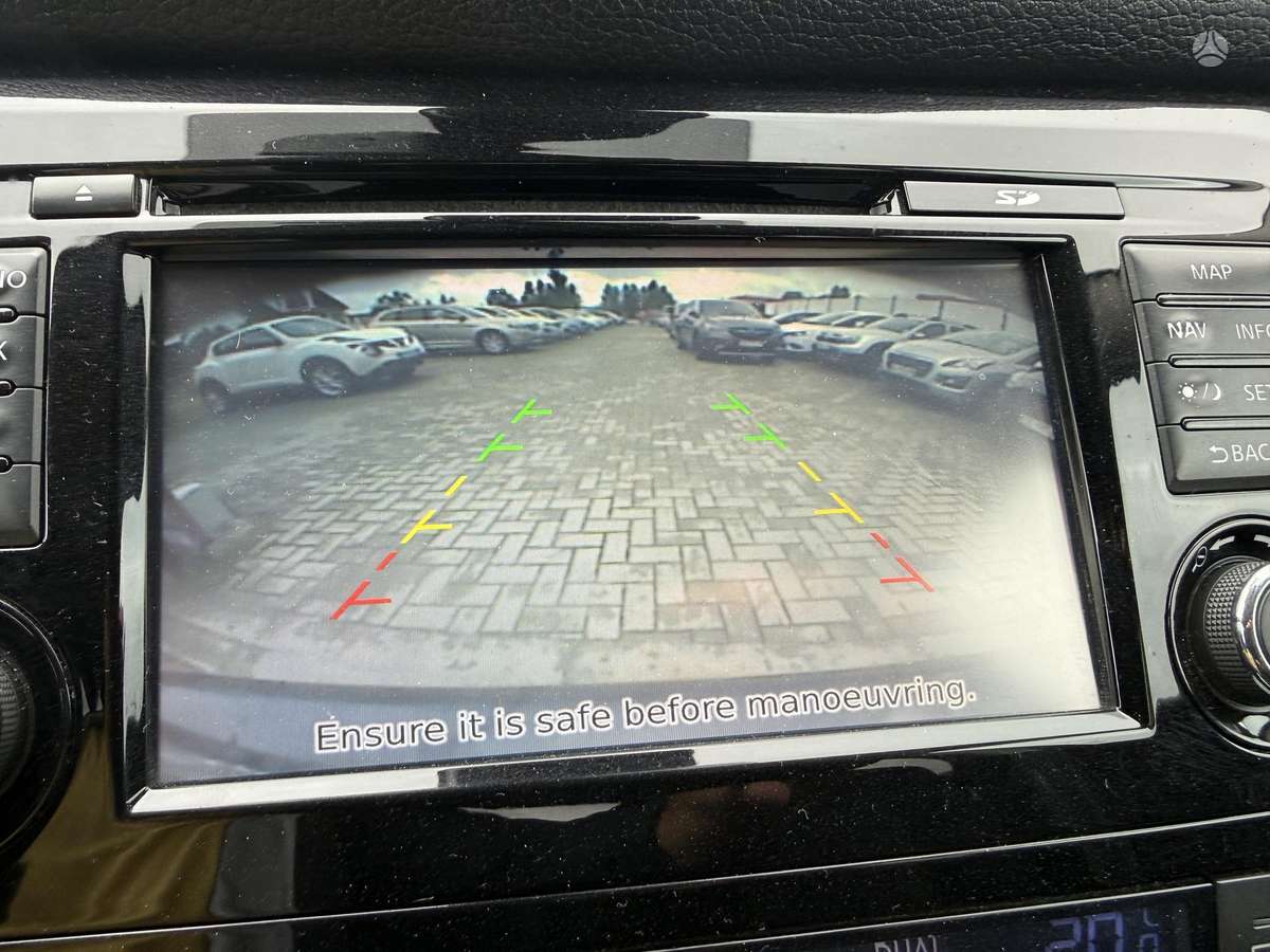 Nissan Qashqai, 1.6 l., Внедорожник / Кроссовер