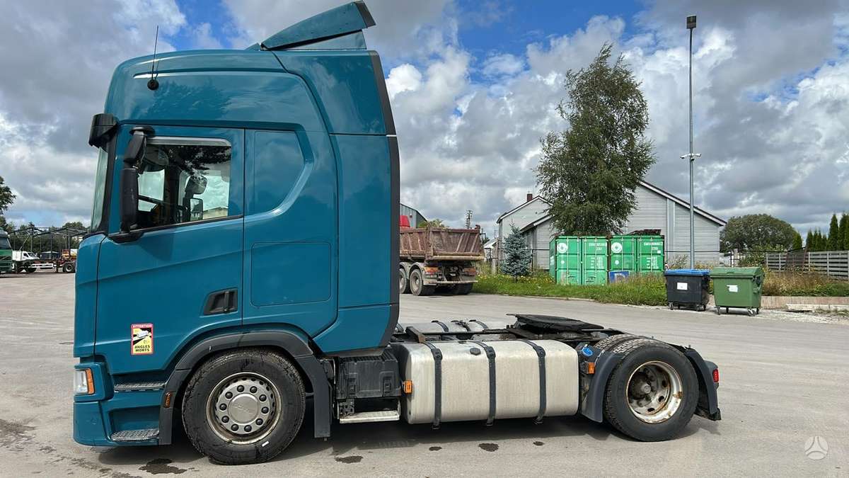 Scania R450, 2 miegamosios vietos