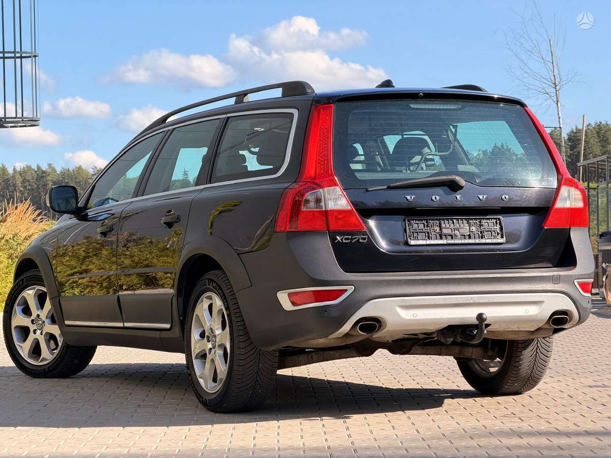 Volvo XC70, 2.4 l., Универсал