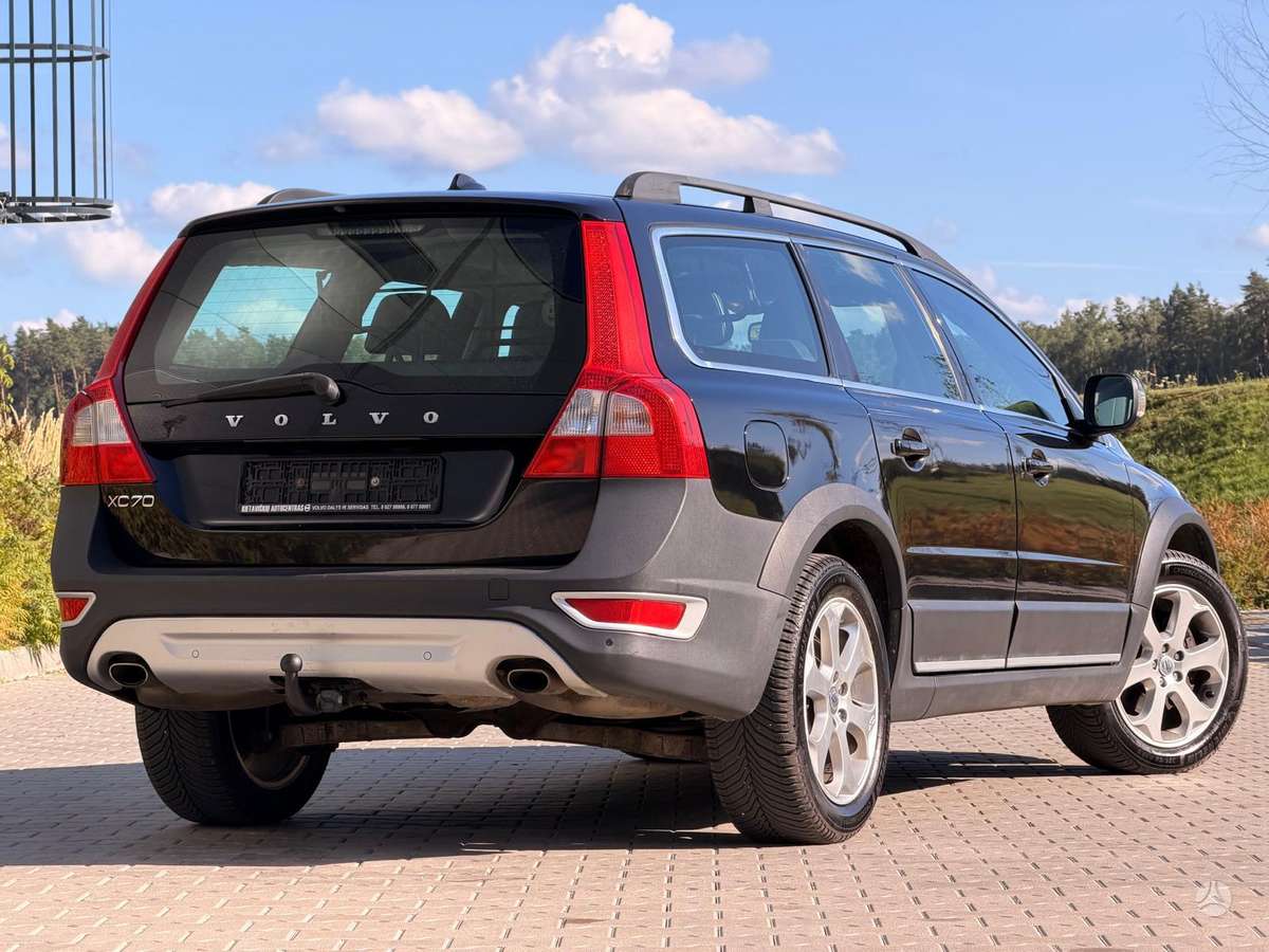 Volvo XC70, 2.4 l., Универсал