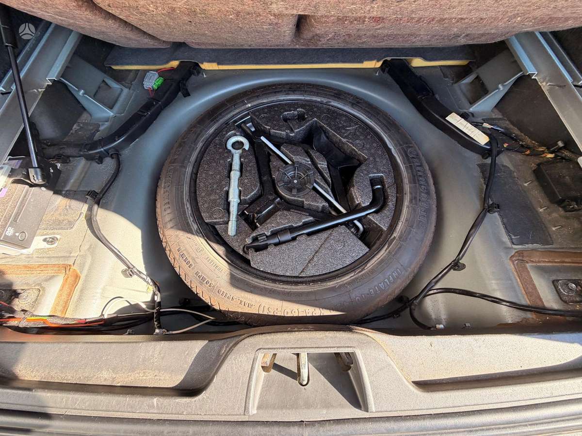 Volvo XC70, 2.4 l., Универсал