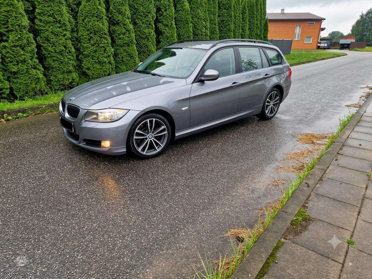 BMW 320, 2.0 l., universalas