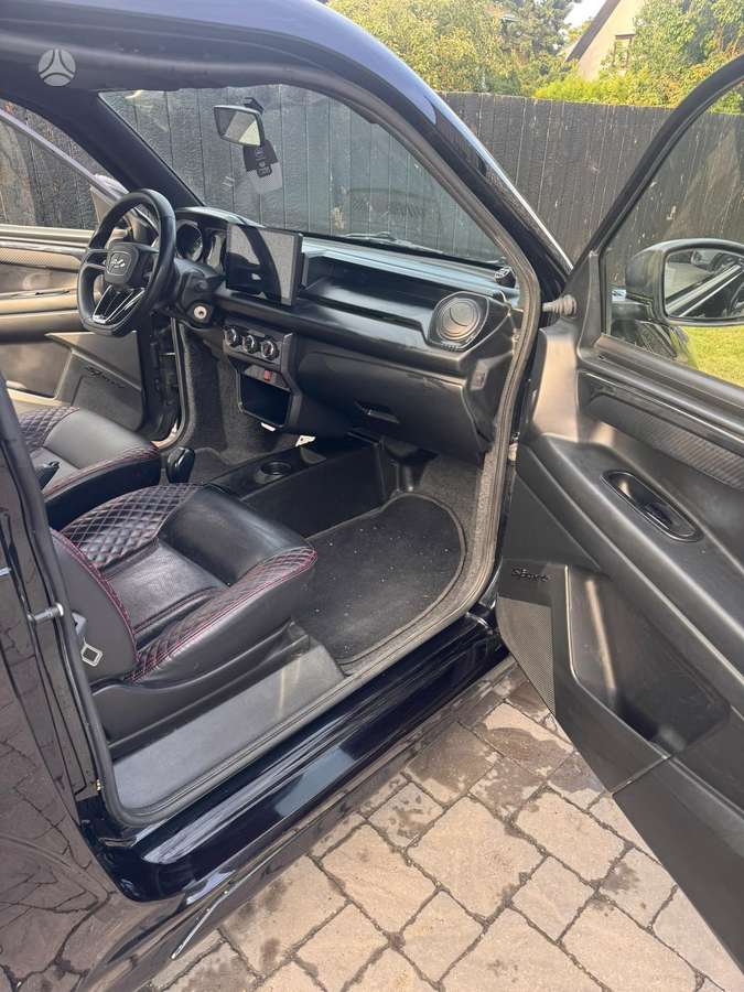 Ligier JS50, 0.5 l., hatchback