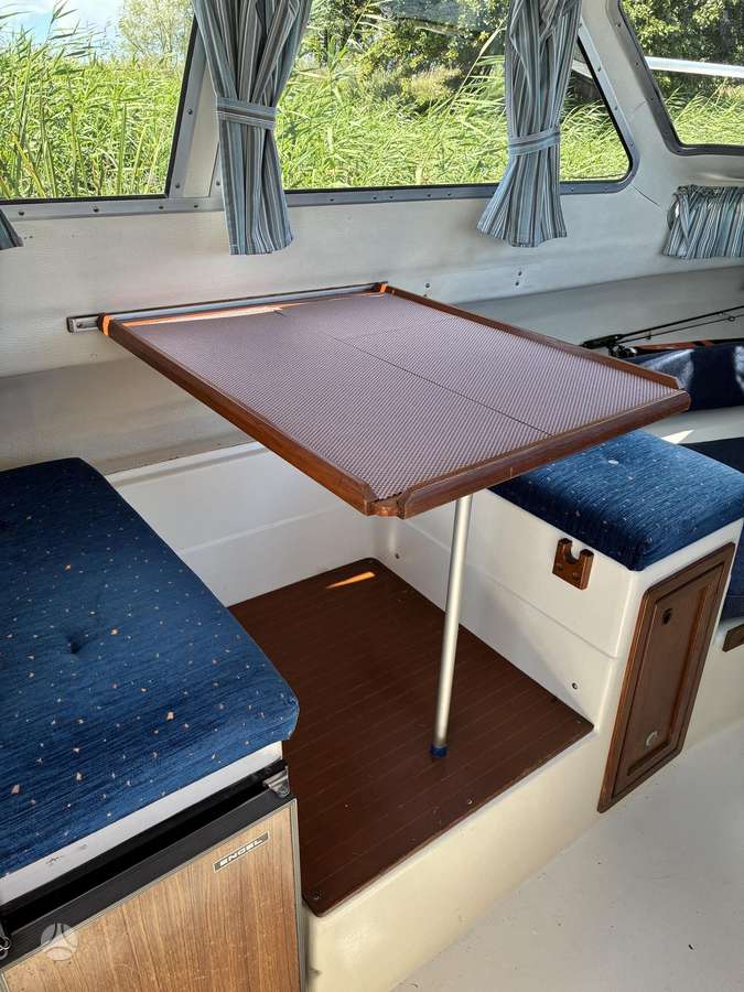 BELLA 7000, yachts / cruisers