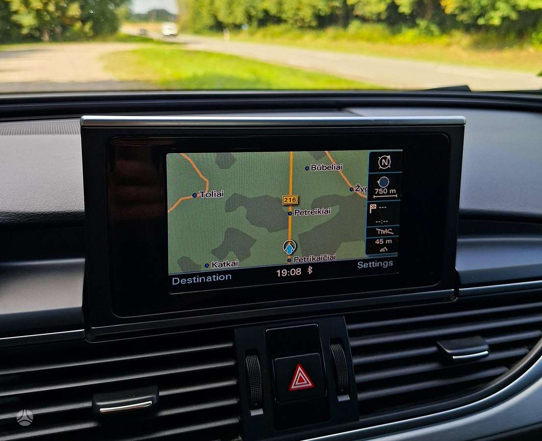 Audi A6, 2.0 l., universalas