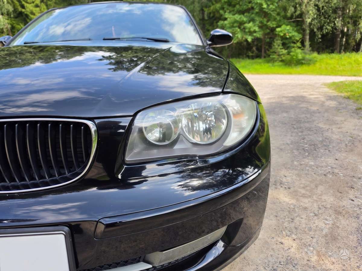 BMW 116, 2.0 l., hatchback