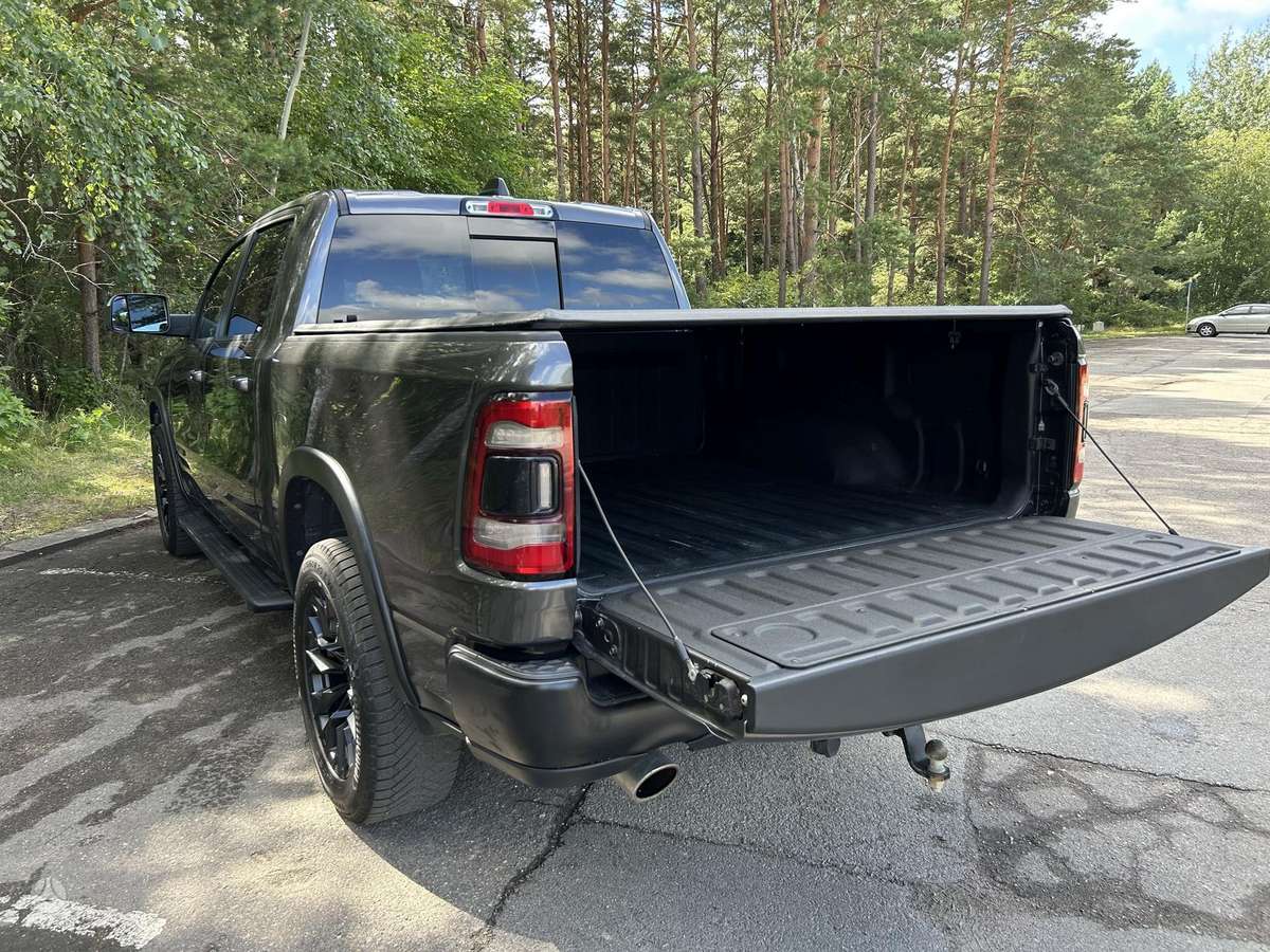 Dodge Ram, 5.7 l., Пикап