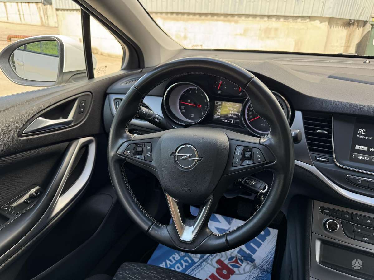 Opel Astra, 1.2 l., Универсал