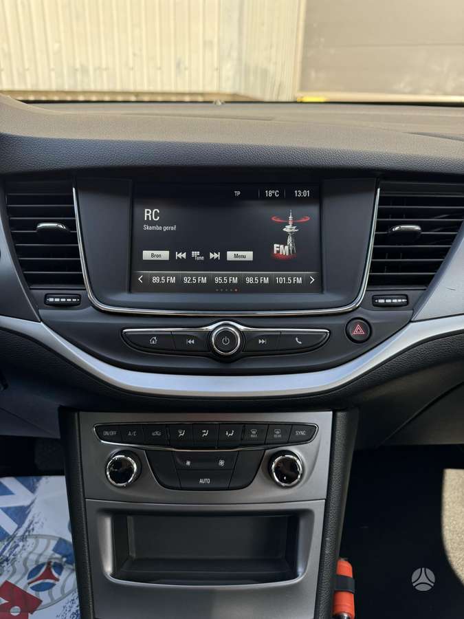 Opel Astra, 1.2 l., Универсал