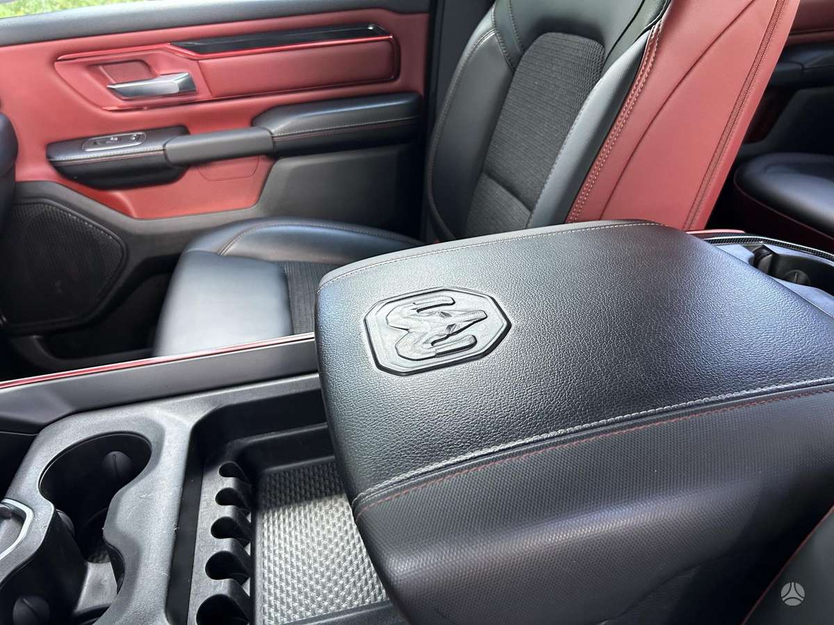 Dodge Ram, 5.7 l., Пикап