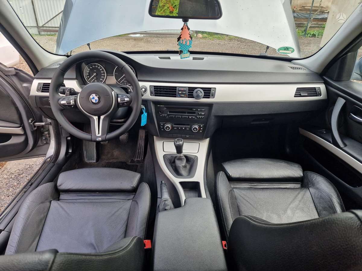 BMW 320, 2.0 l., Универсал
