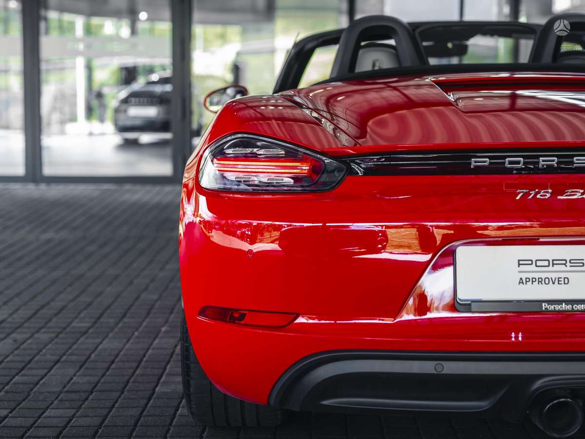 Porsche 718, convertible
