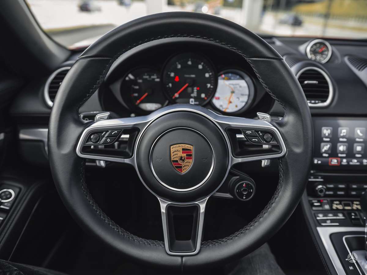 Porsche 718, convertible