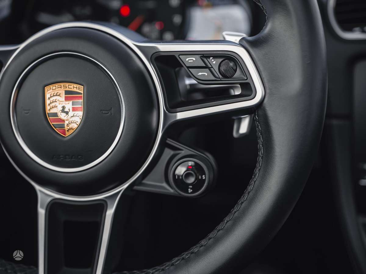 Porsche 718, convertible
