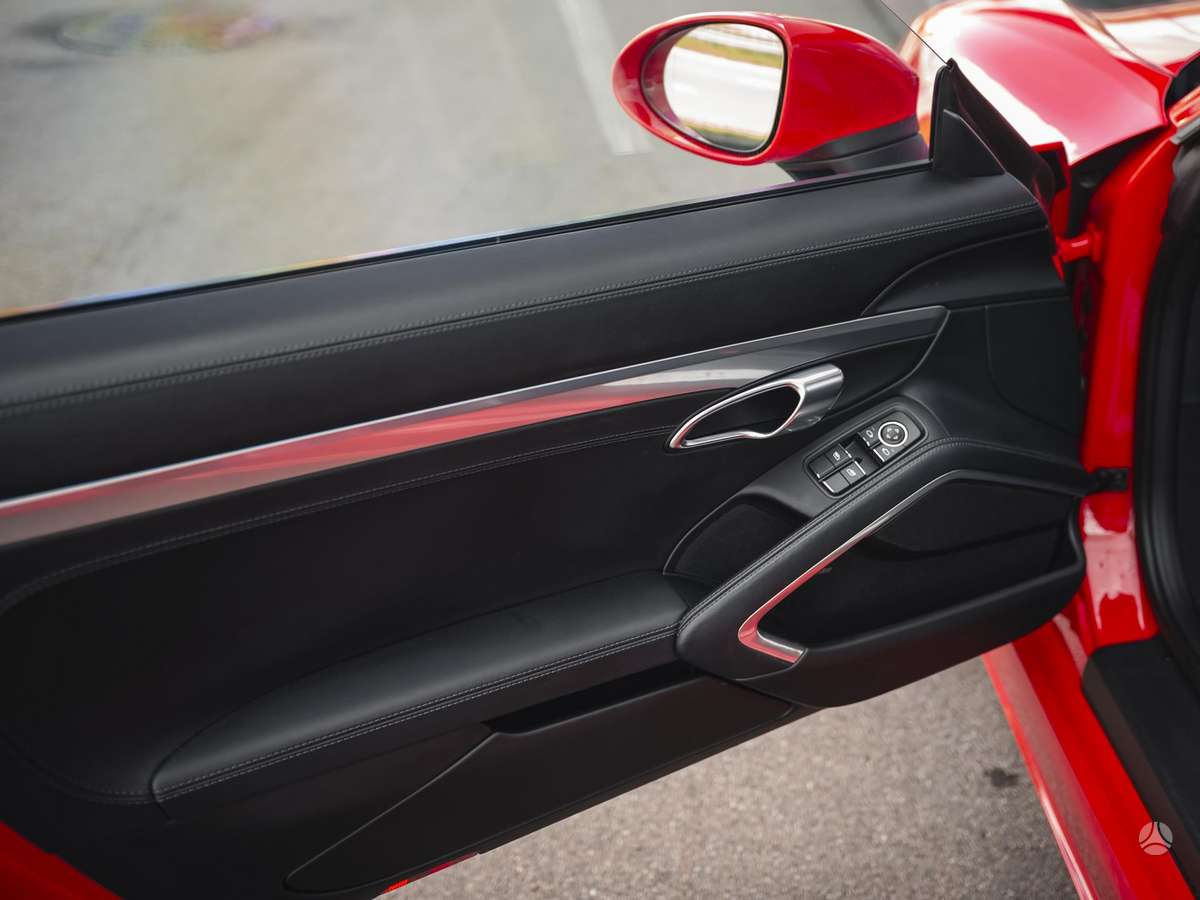 Porsche 718, convertible