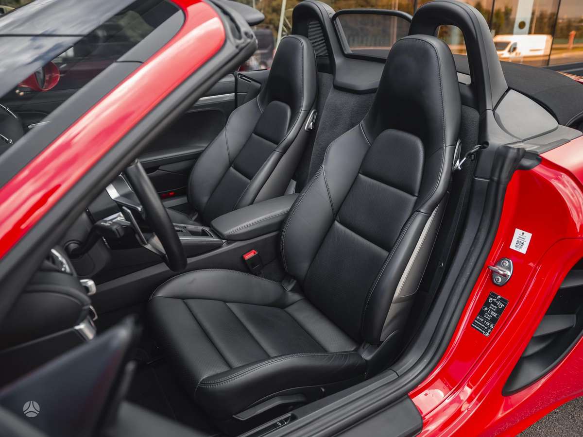Porsche 718, convertible