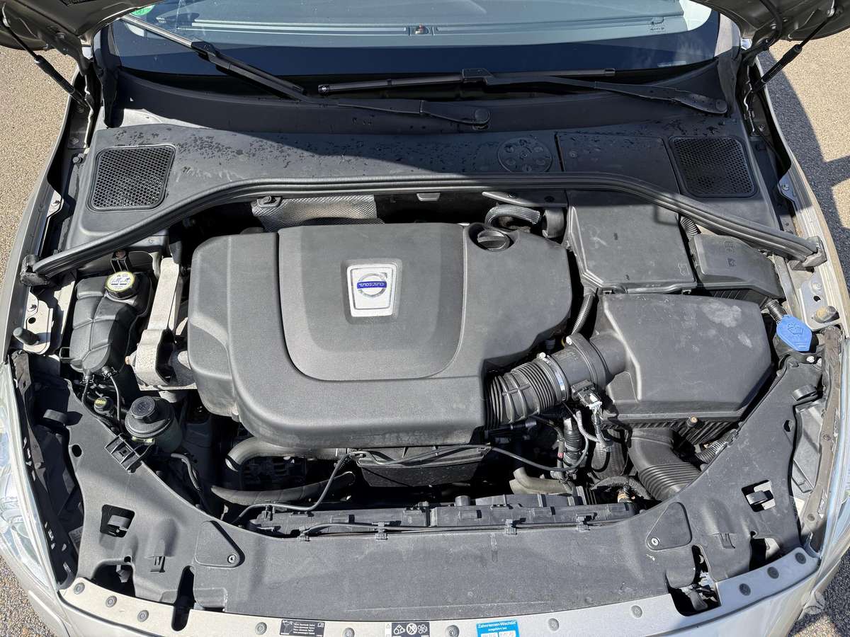 Volvo V60, 2.4 l., Универсал