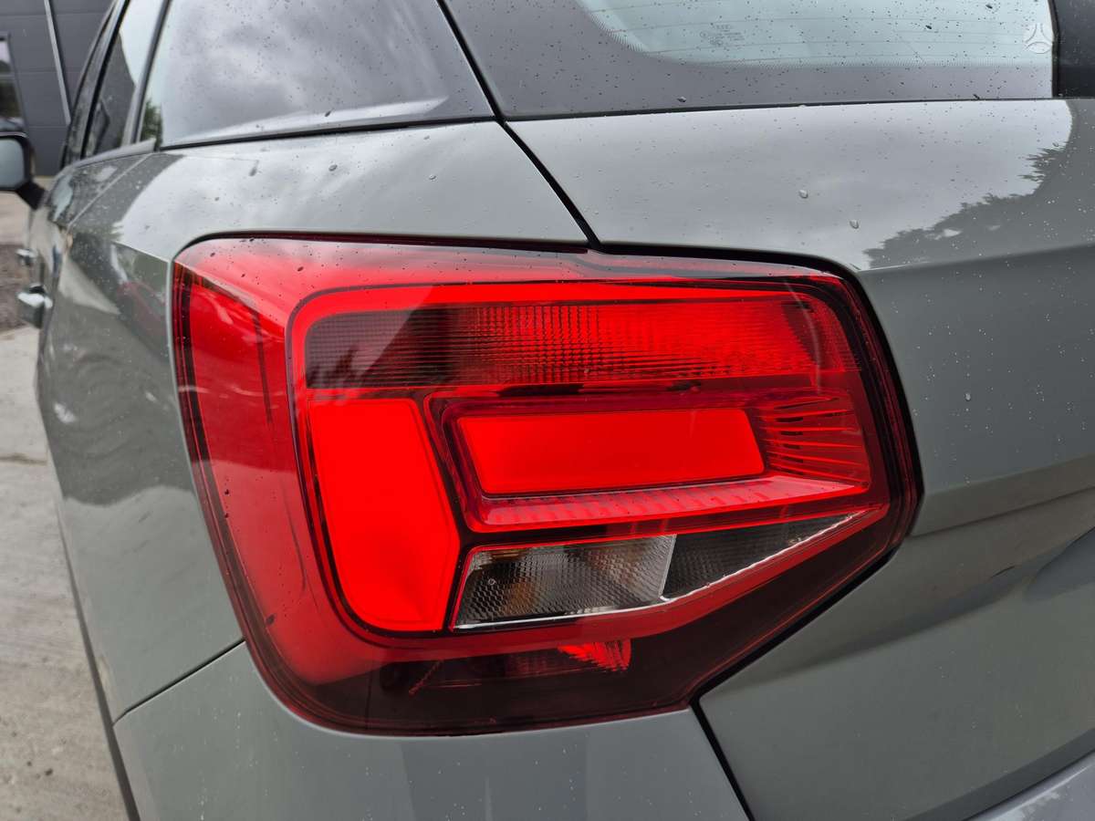 Audi Q2, 1.4 l., Внедорожник / Кроссовер