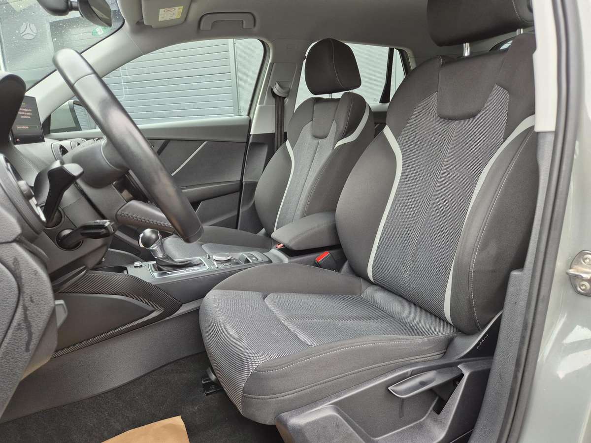 Audi Q2, 1.4 l., Внедорожник / Кроссовер