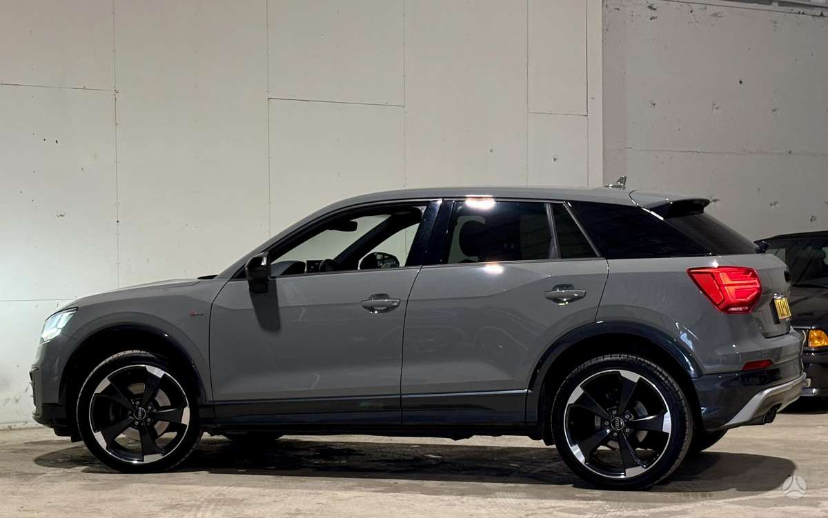 Audi Q2, 1.4 l., Хэтчбек