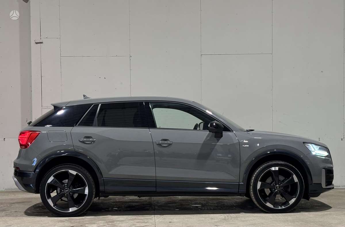 Audi Q2, 1.4 l., Хэтчбек