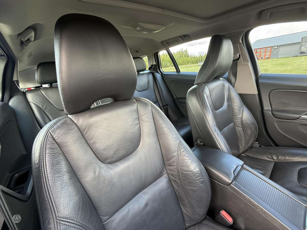 Volvo V60, 2.4 l., Универсал