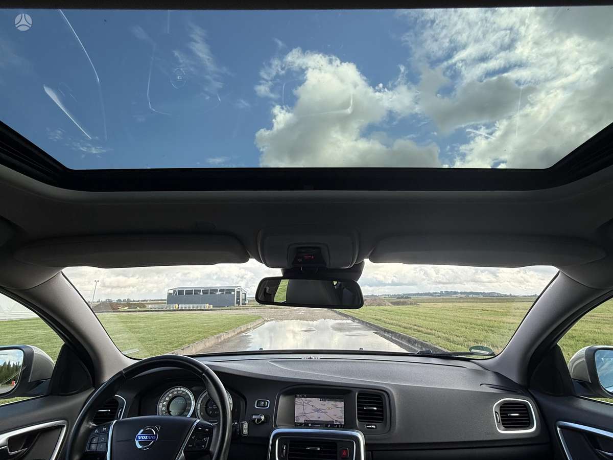 Volvo V60, 2.4 l., Универсал