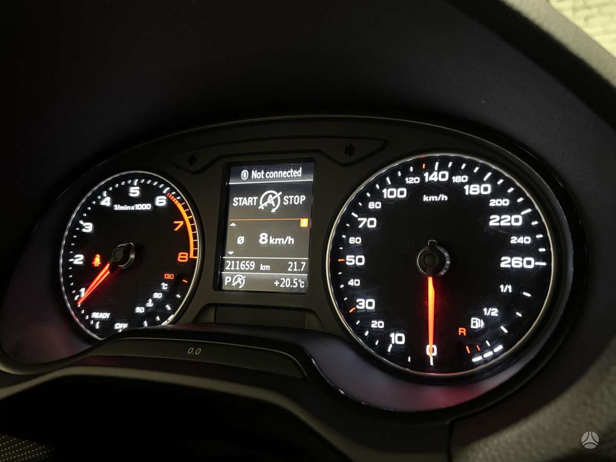 Audi Q2, 1.4 l., Хэтчбек