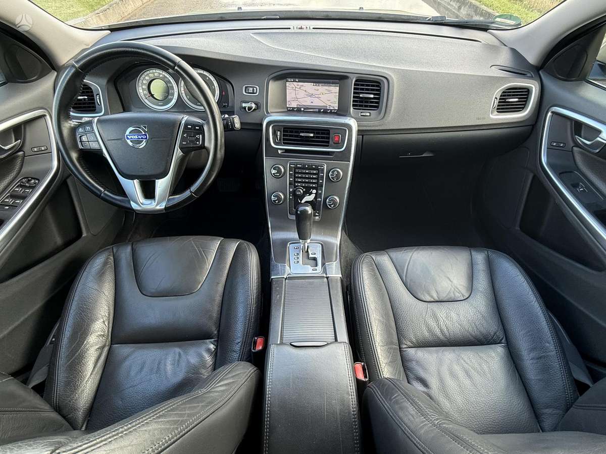 Volvo V60, 2.4 l., Универсал