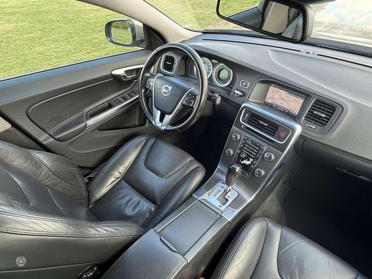 Volvo V60, 2.4 l., Универсал