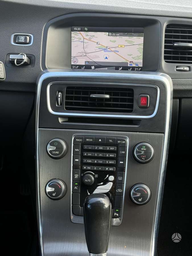 Volvo V60, 2.4 l., universalas