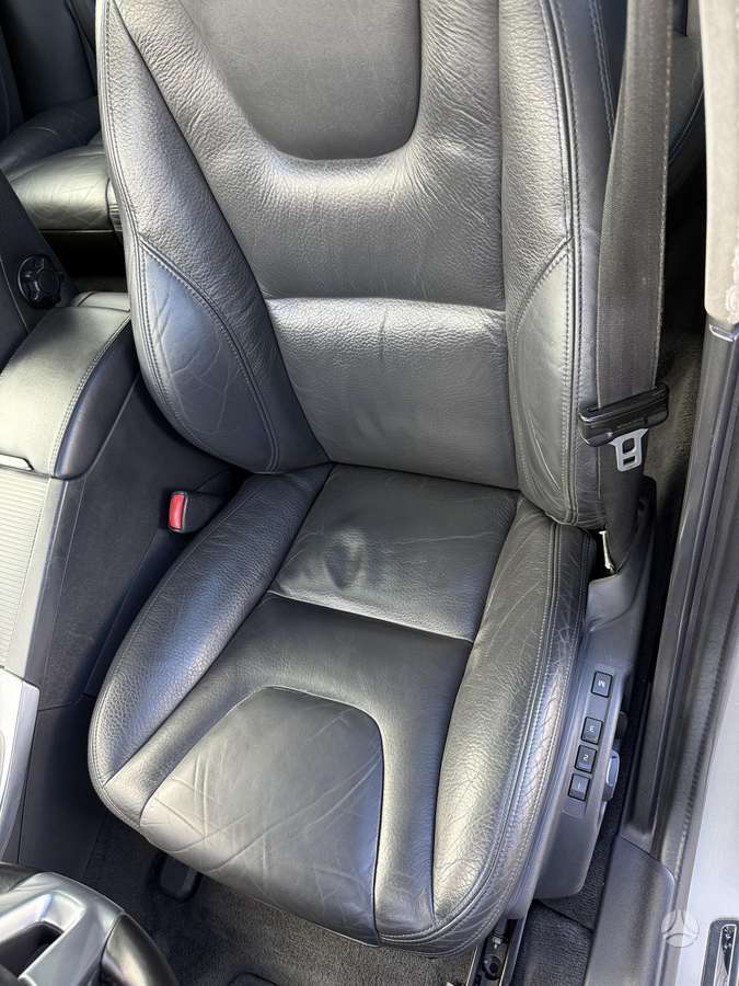 Volvo V60, 2.4 l., Универсал