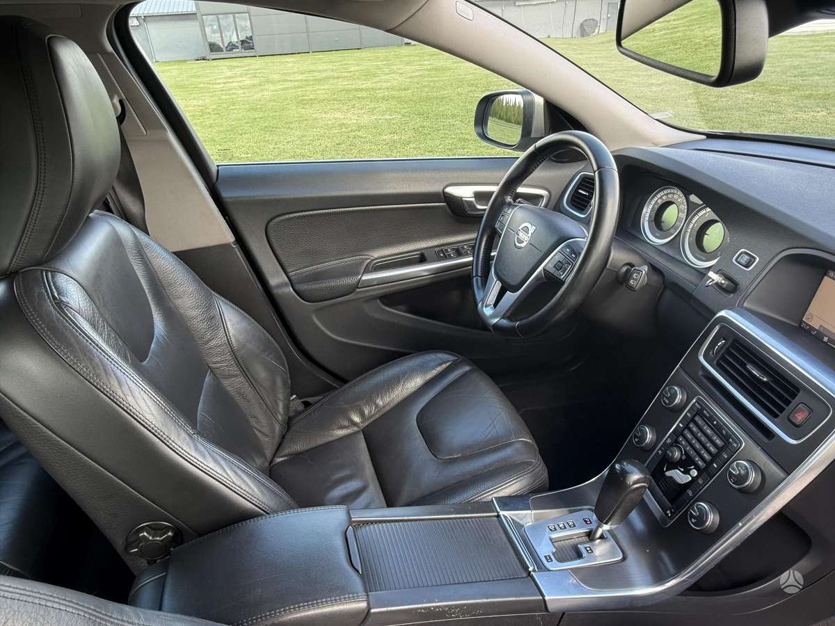 Volvo V60, 2.4 l., Универсал