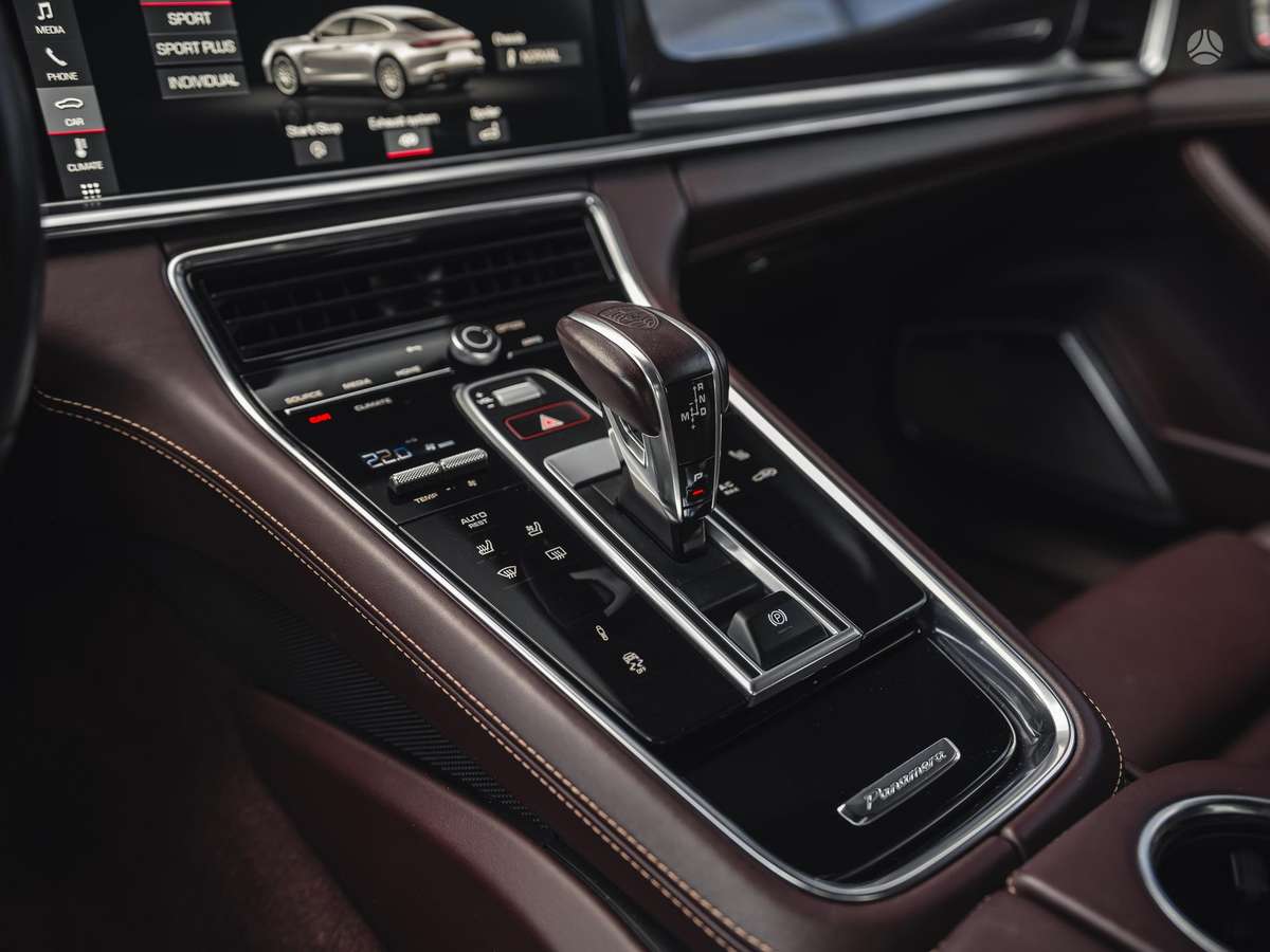 Porsche Panamera, 4.0 l., hatchback