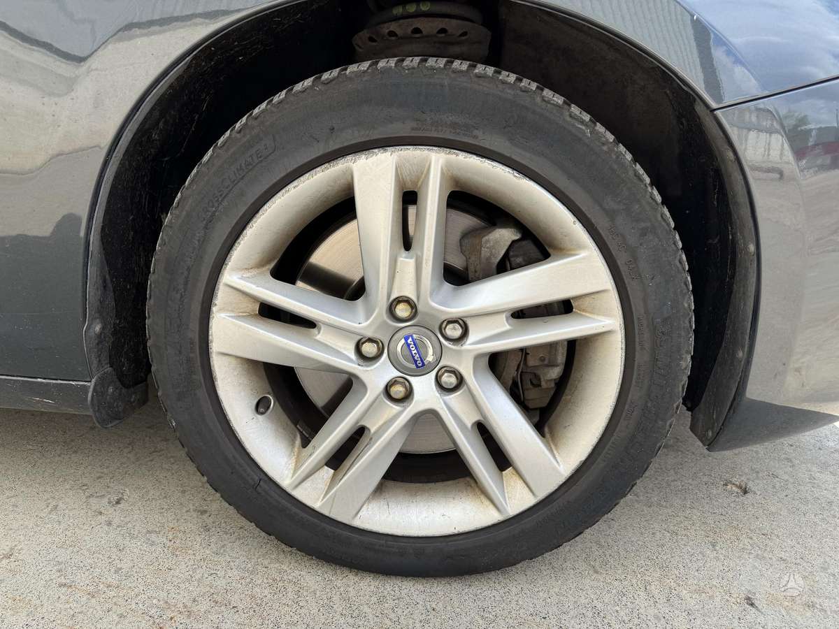 Volvo V60, 2.4 l., Универсал