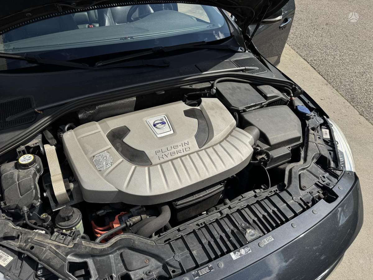 Volvo V60, 2.4 l., Универсал