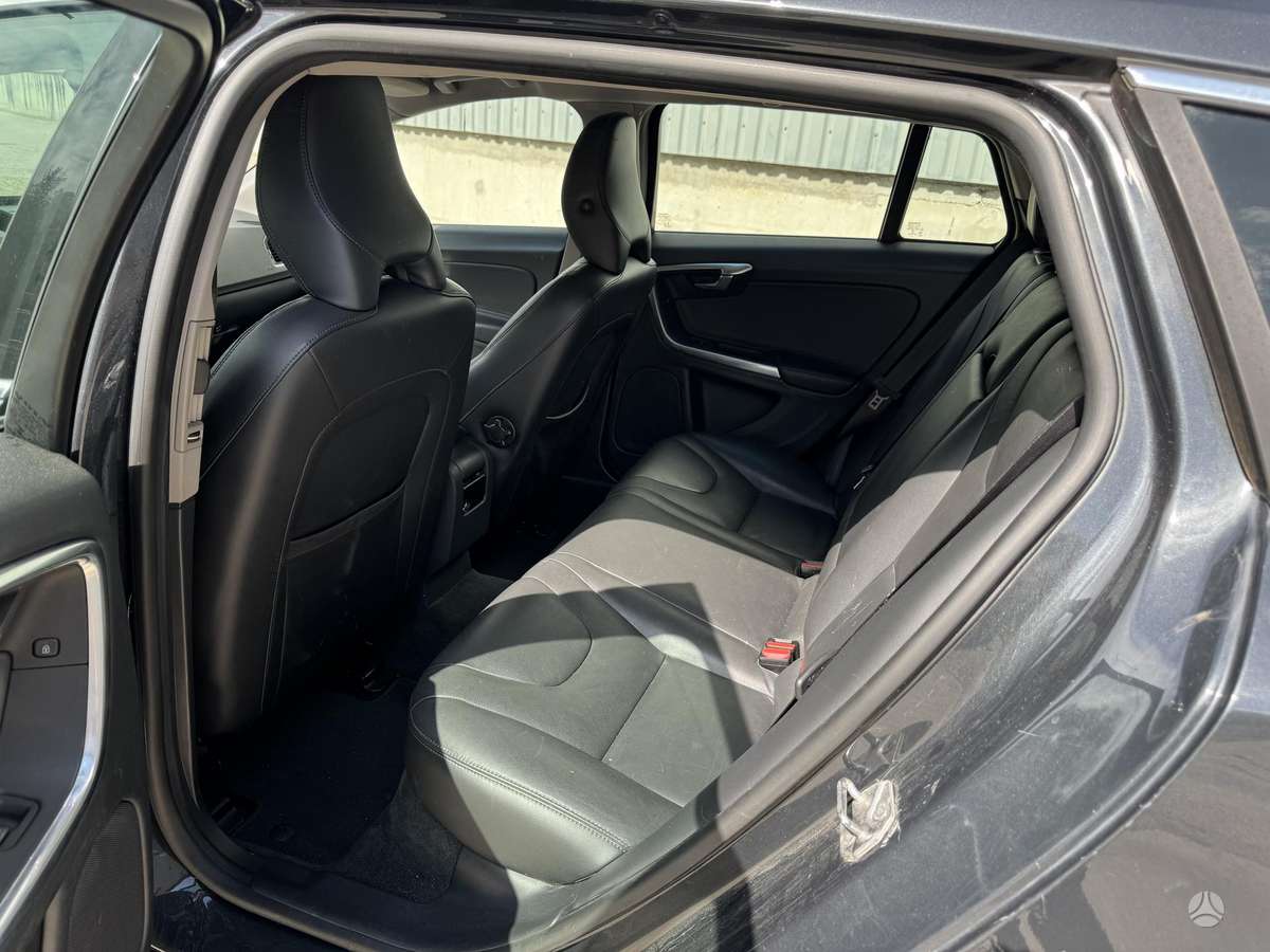 Volvo V60, 2.4 l., Универсал