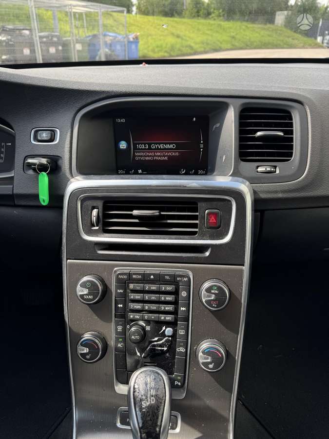 Volvo V60, 2.4 l., Универсал
