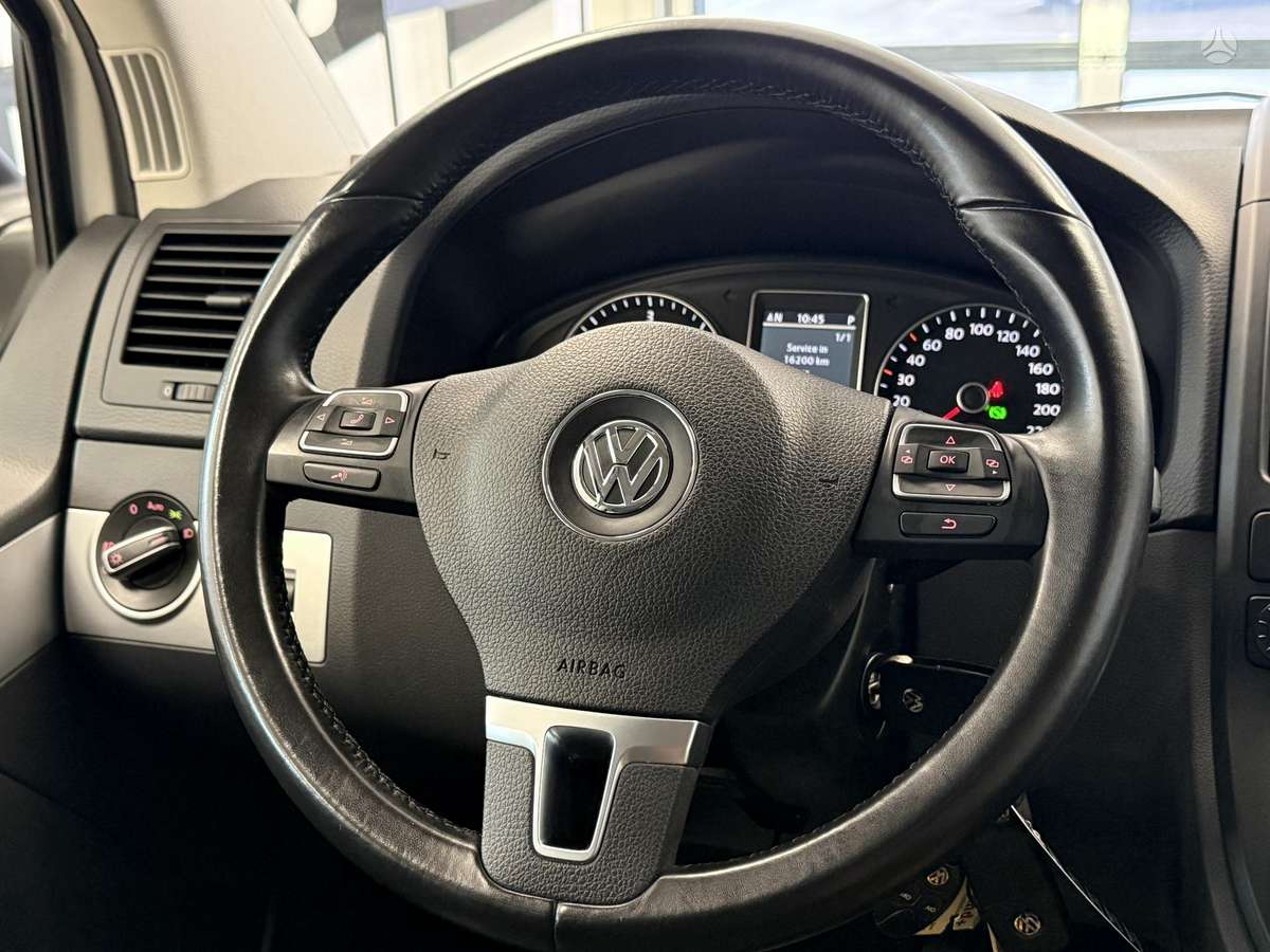 Volkswagen Multivan, 2.0 l., Минивэн