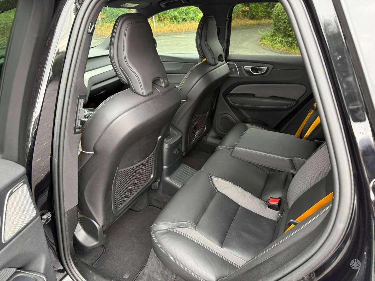 Volvo XC60 - 12