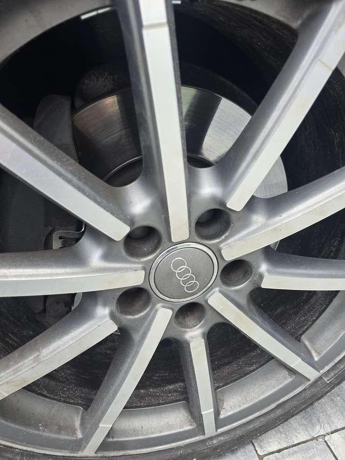 Audi A6, 2.0 l., universalas