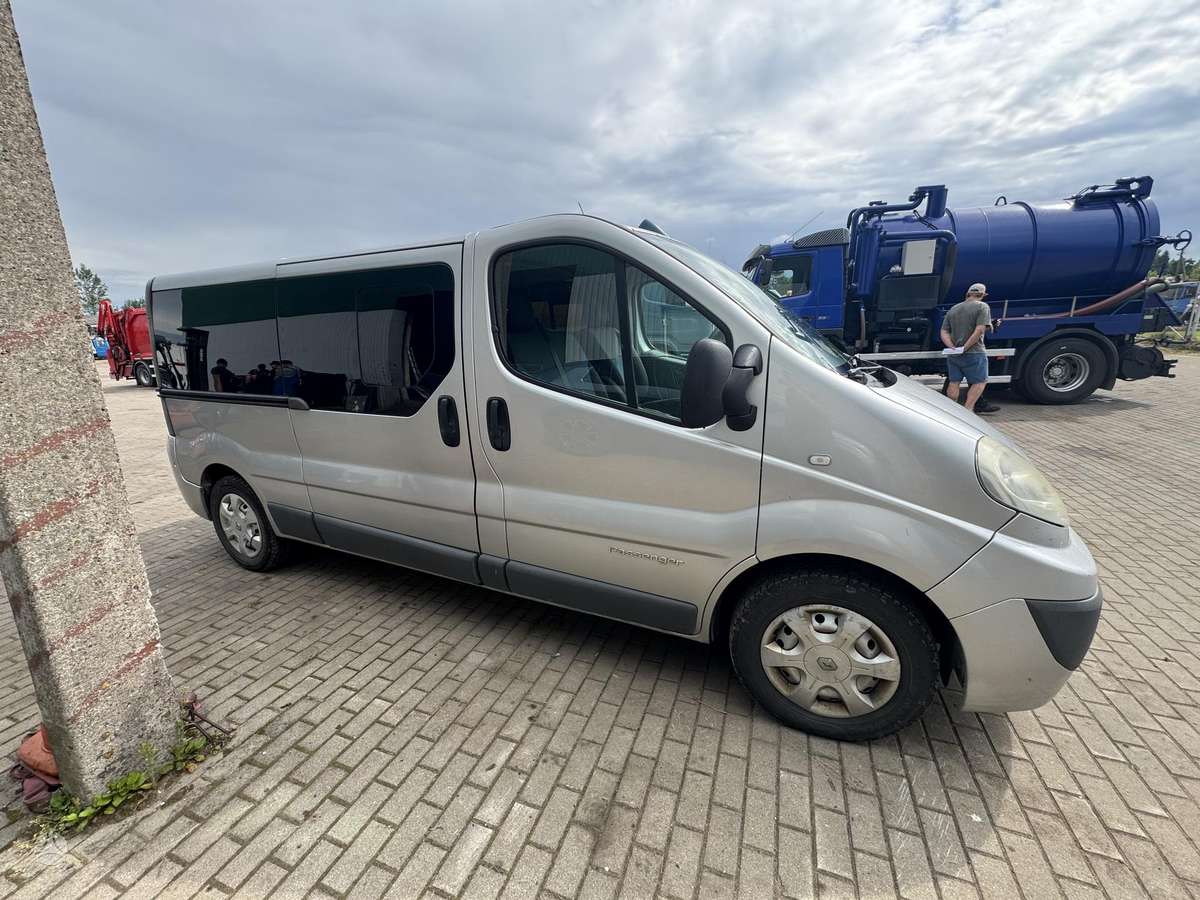 Renault Trafic - 4