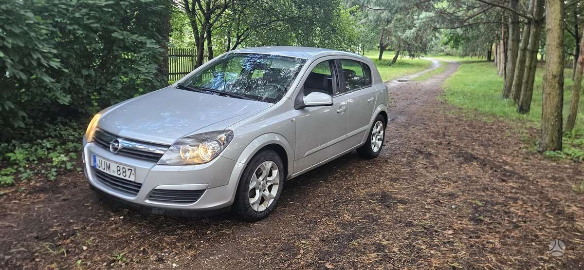 Opel Astra, 1.7 l., Хэтчбек