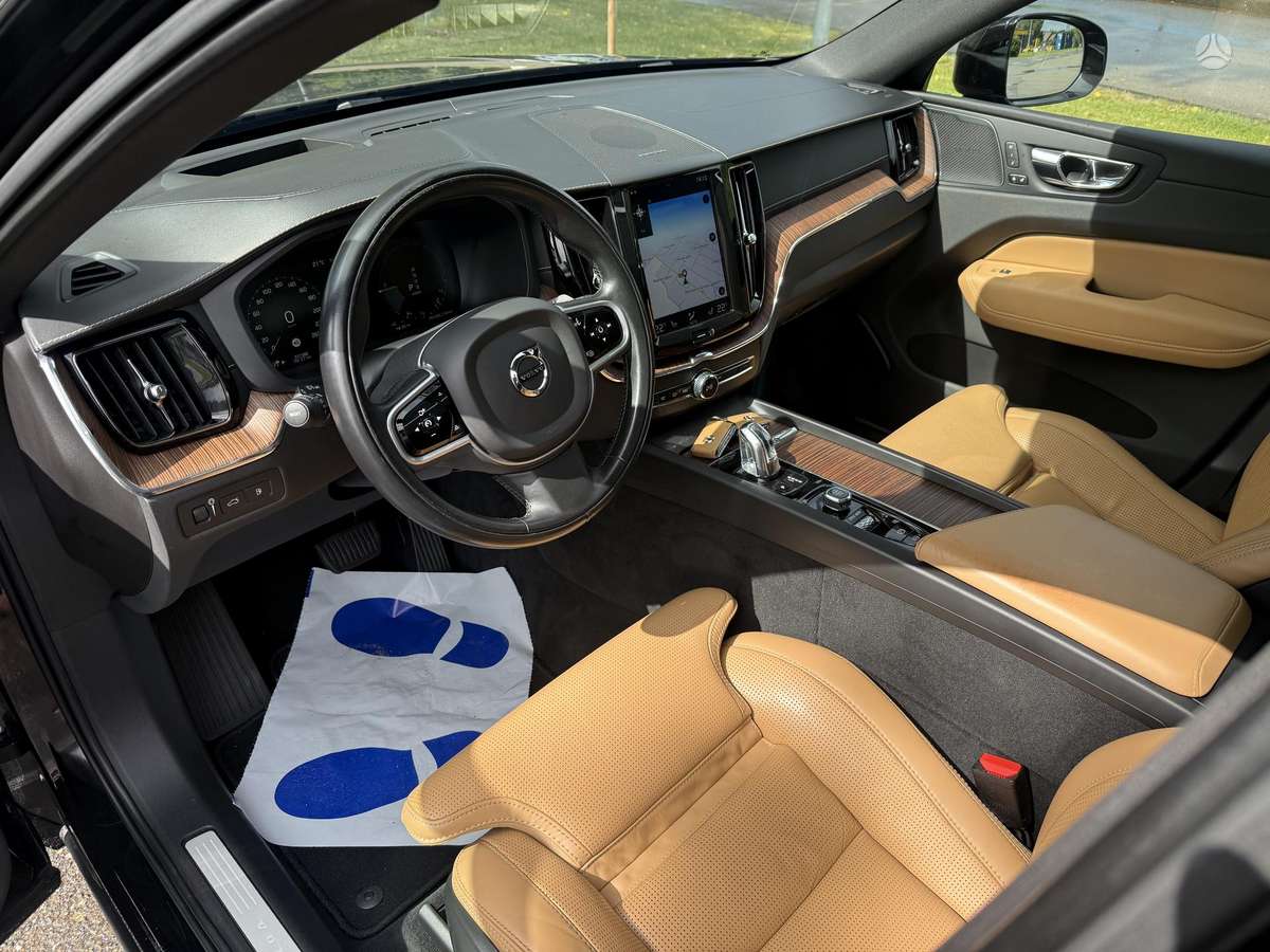 Volvo XC60 - 10