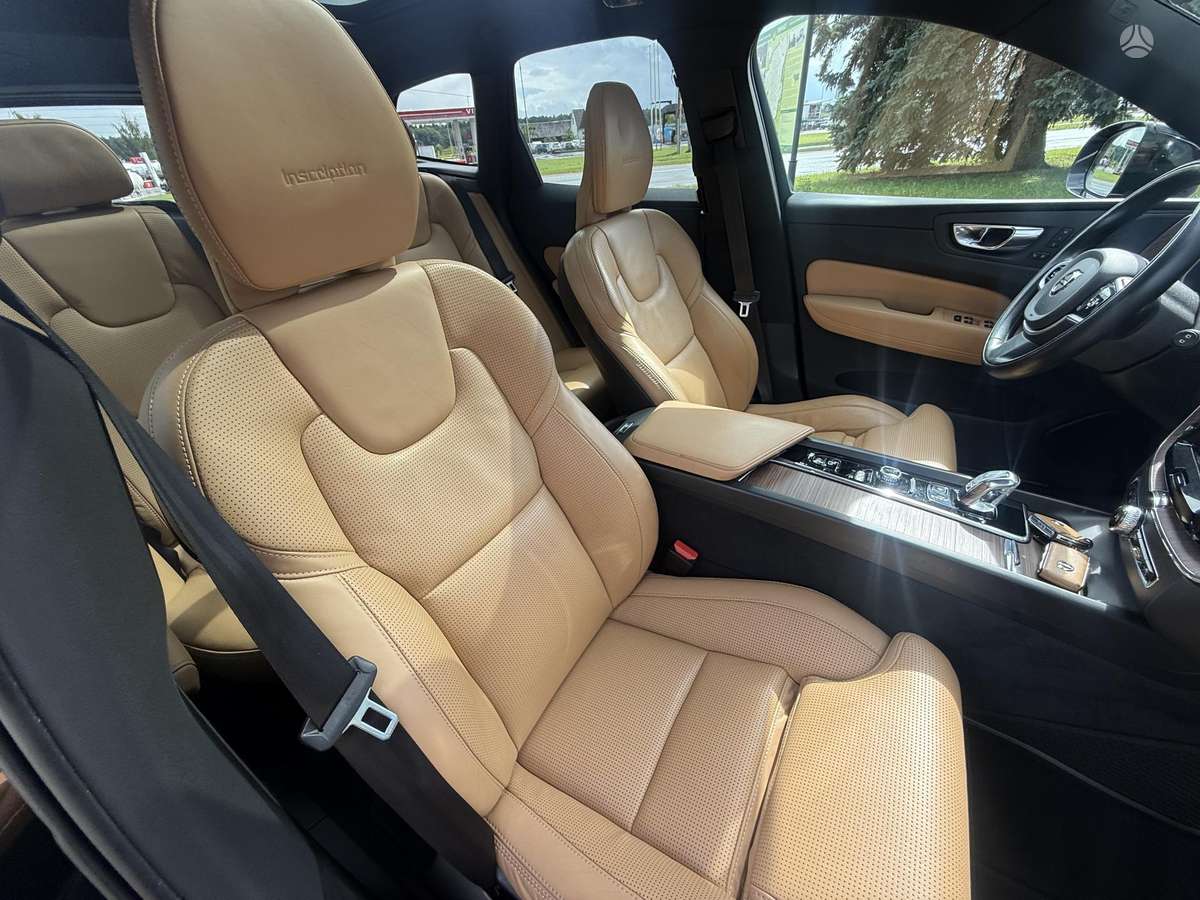 Volvo XC60 - 12