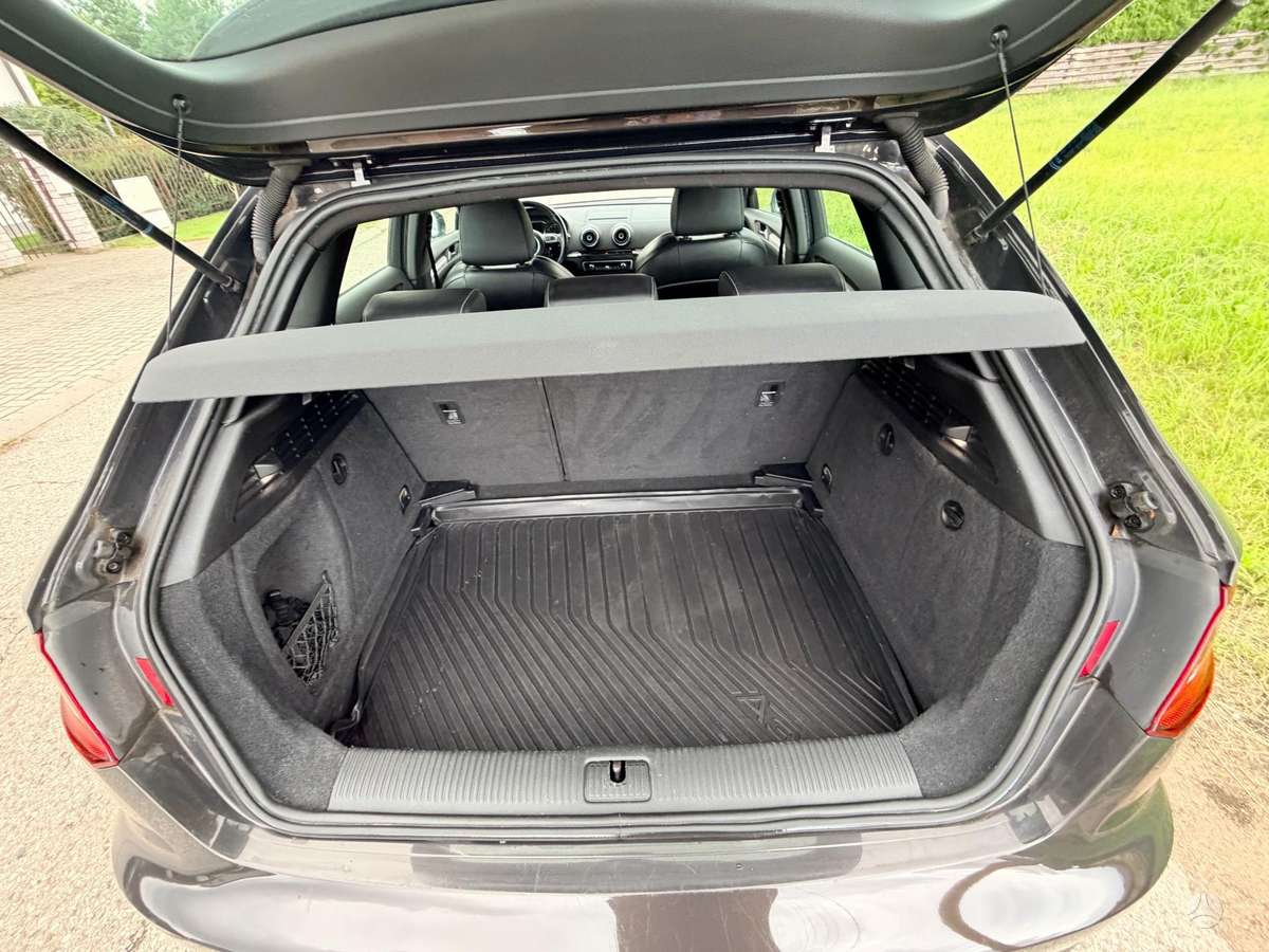 Audi A3, 1.6 l., Хэтчбек
