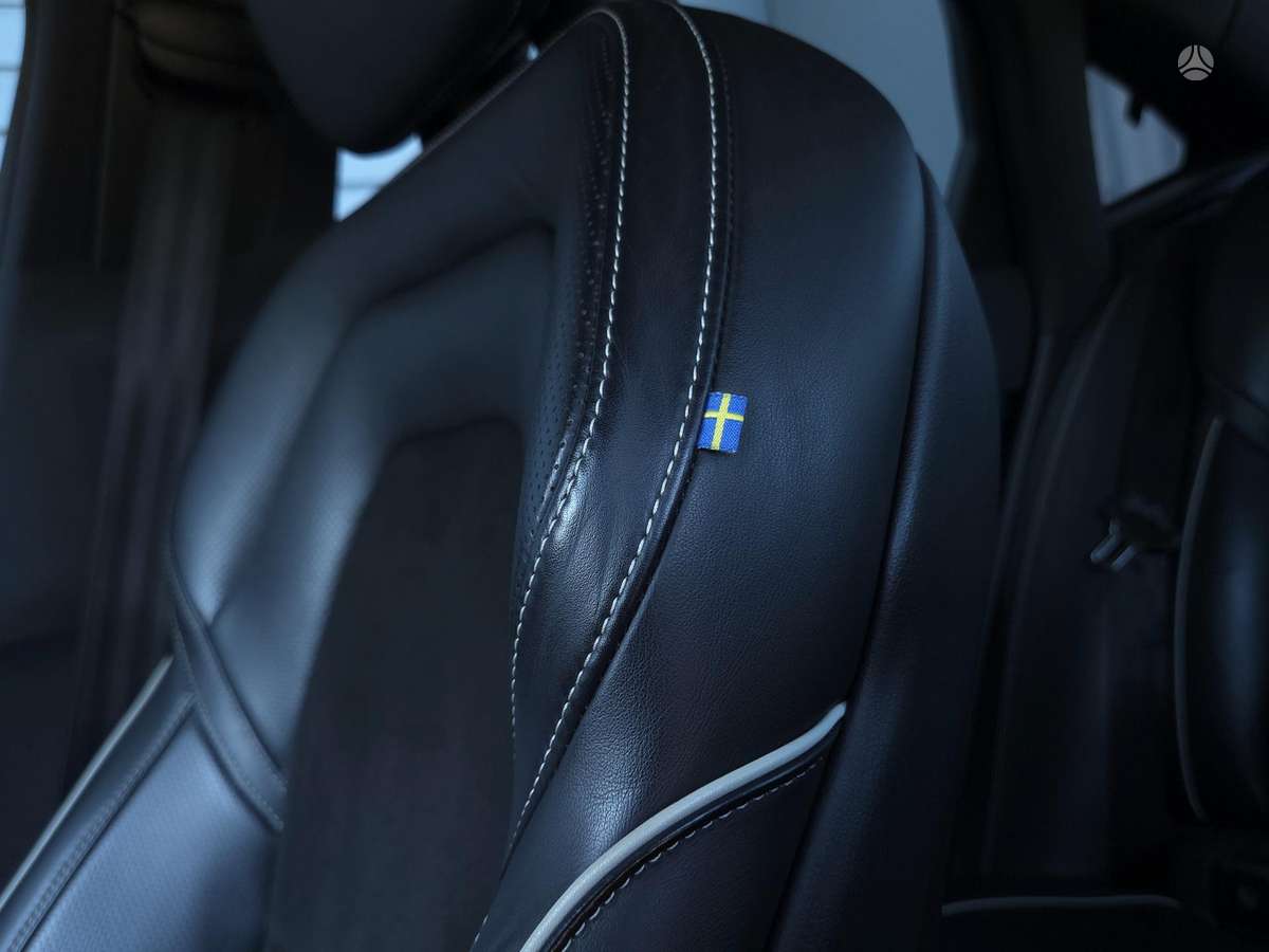 Volvo S90, 2.0 l., Седан